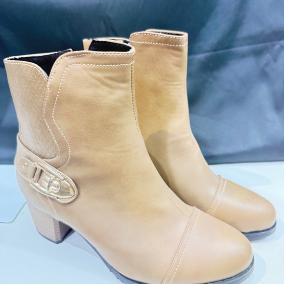 W OMEN BOOTS ZiPPER SIDE WITH HEEL 871 khai - Picture 1 of 11